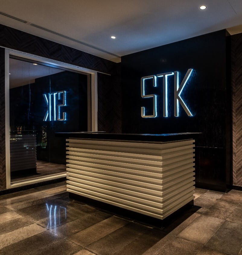 STK Restaurant (Ritz Carlton)